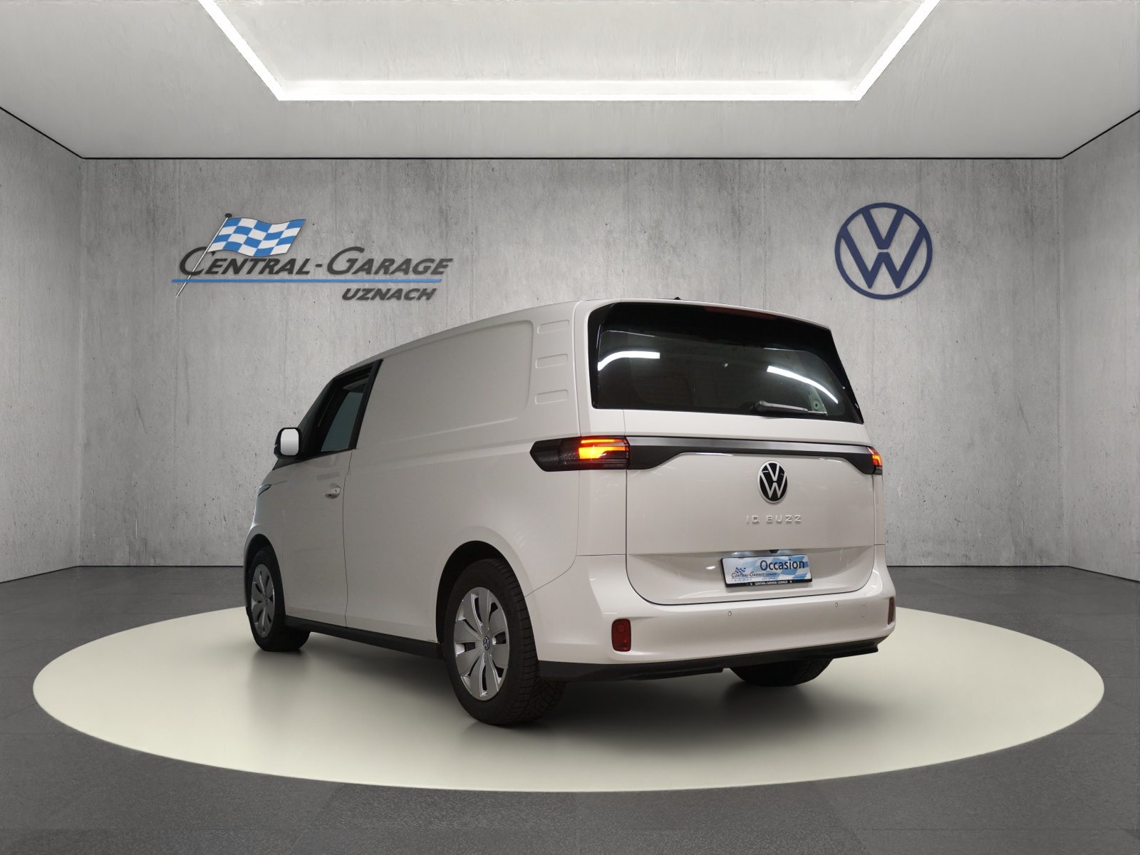 VW ID. Buzz Cargo Launch, Electric, Ex-demonstrator, Automatic - 3