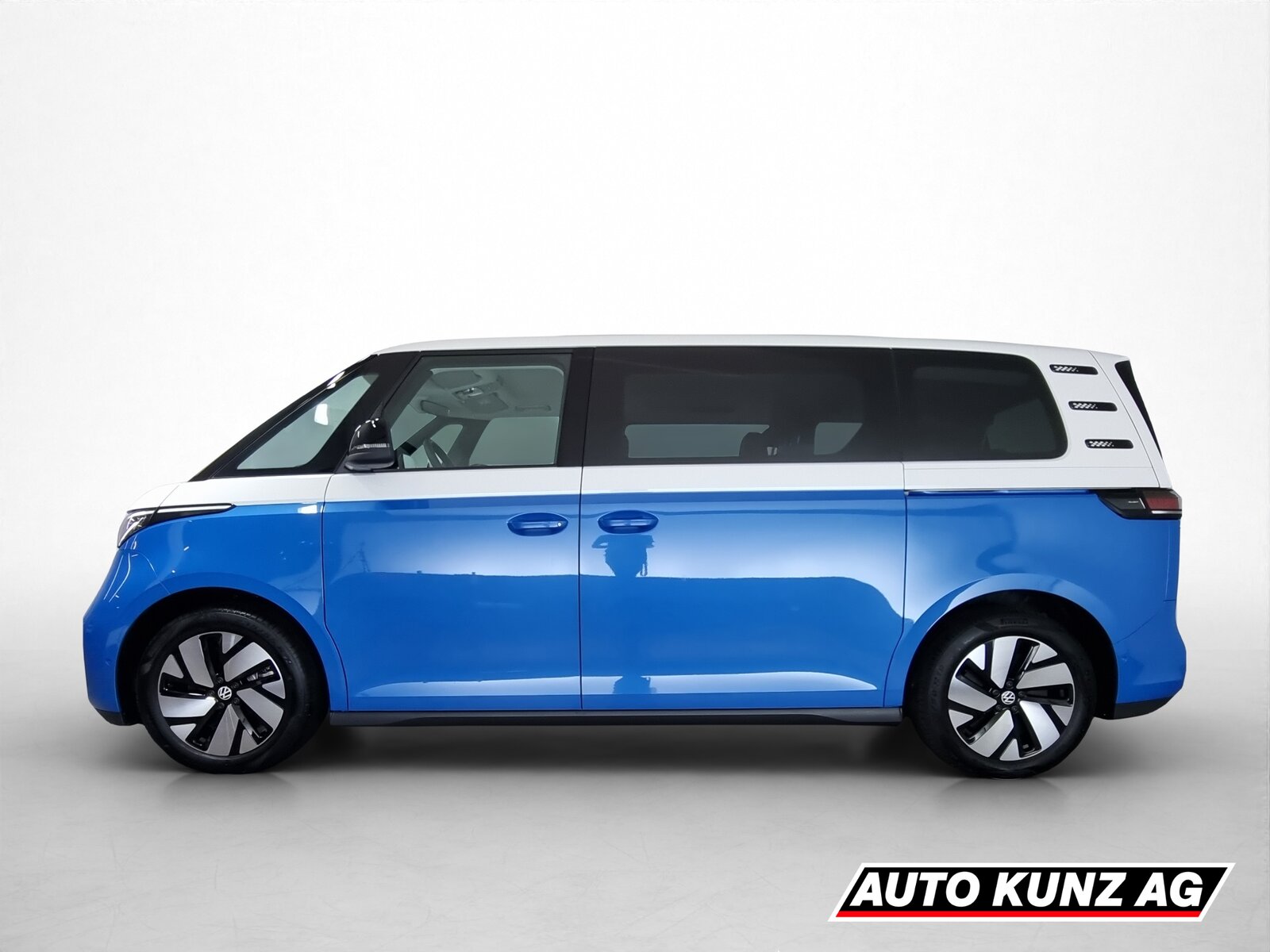 VW ID.Buzz LWB Pro (lang) 7-Sitzer, Electric, Pre-registered new car, Automatic - 3