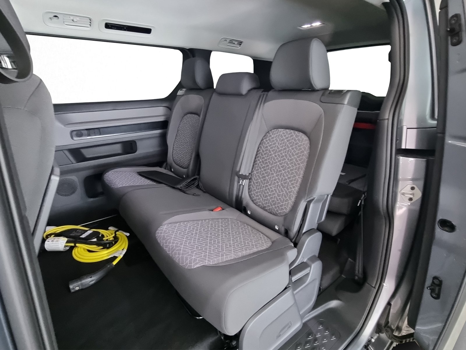 VW ID.Buzz LWB Pro (lang) 7-Sitzer, Électrique, Voiture nouvelle, Automatique - 7