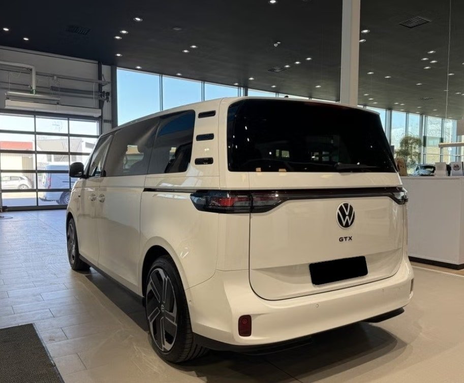 VW ID.Buzz LWB GTX 4 Motion, Electric, New car, Automatic - 3