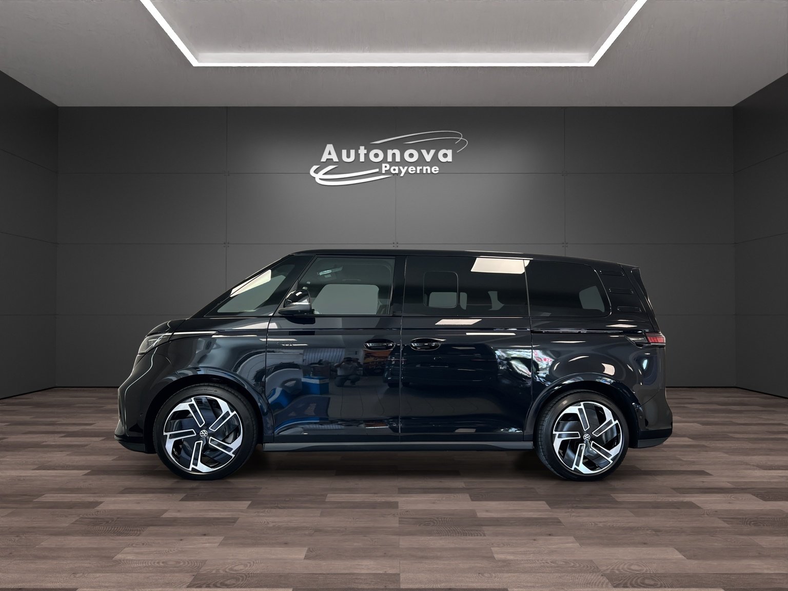 VW ID.Buzz NWB GTX 4 Motion, Electric, New car, Automatic - 3