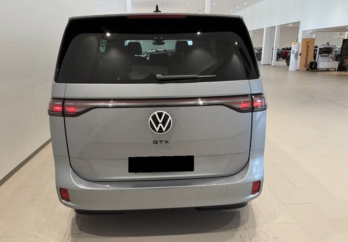 VW ID.Buzz LWB GTX 4 Motion, Elektro, Neuwagen, Automatik - 4
