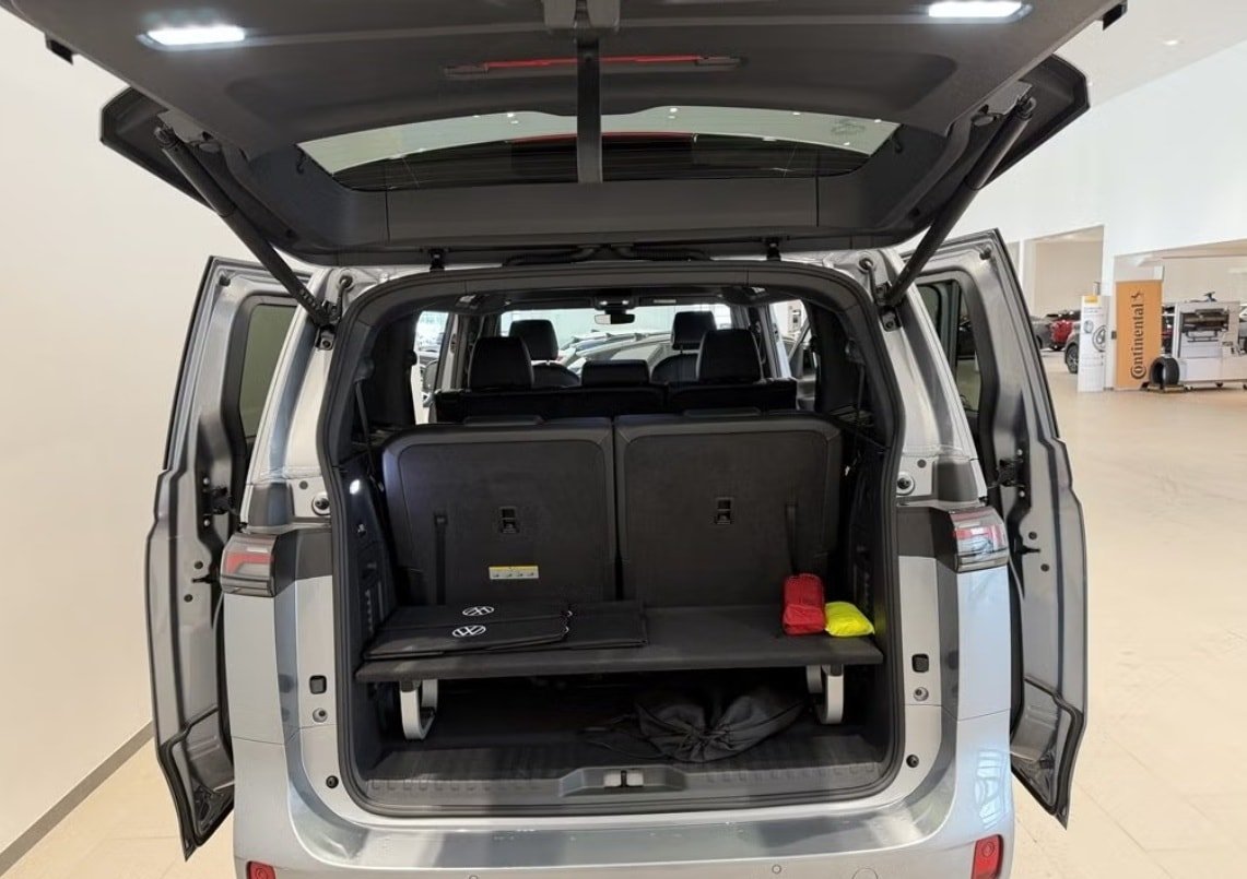 VW ID.Buzz LWB GTX 4 Motion, Elektro, Neuwagen, Automatik - 5