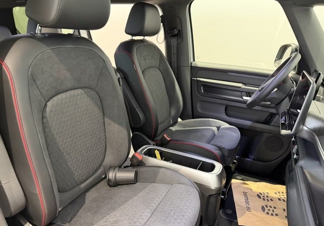 VW ID.Buzz LWB GTX 4 Motion, Elektro, Neuwagen, Automatik - 6