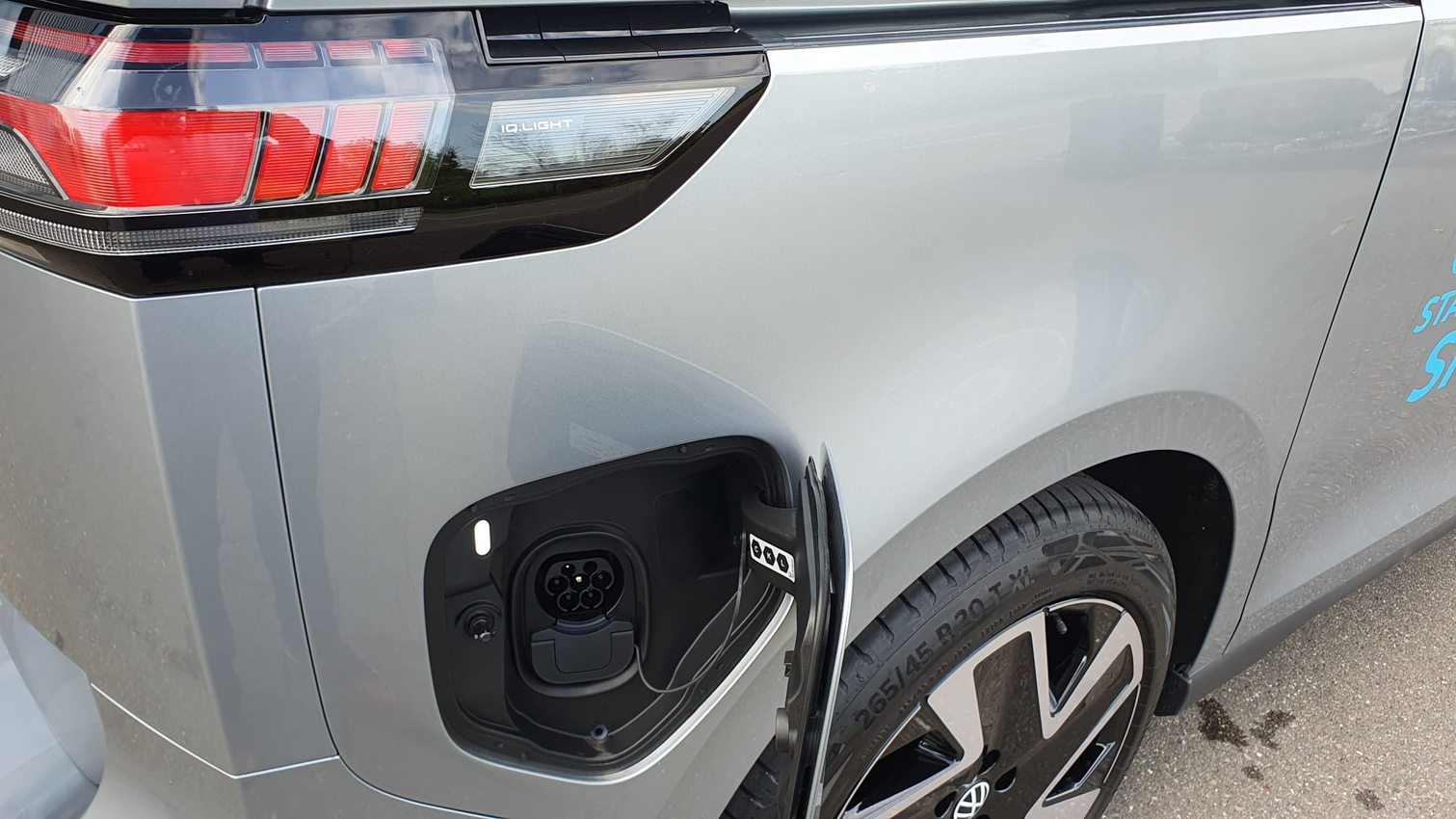 VW ID. Buzz Pro Launch, Elektro, Occasion / Gebraucht, Automatik - 4