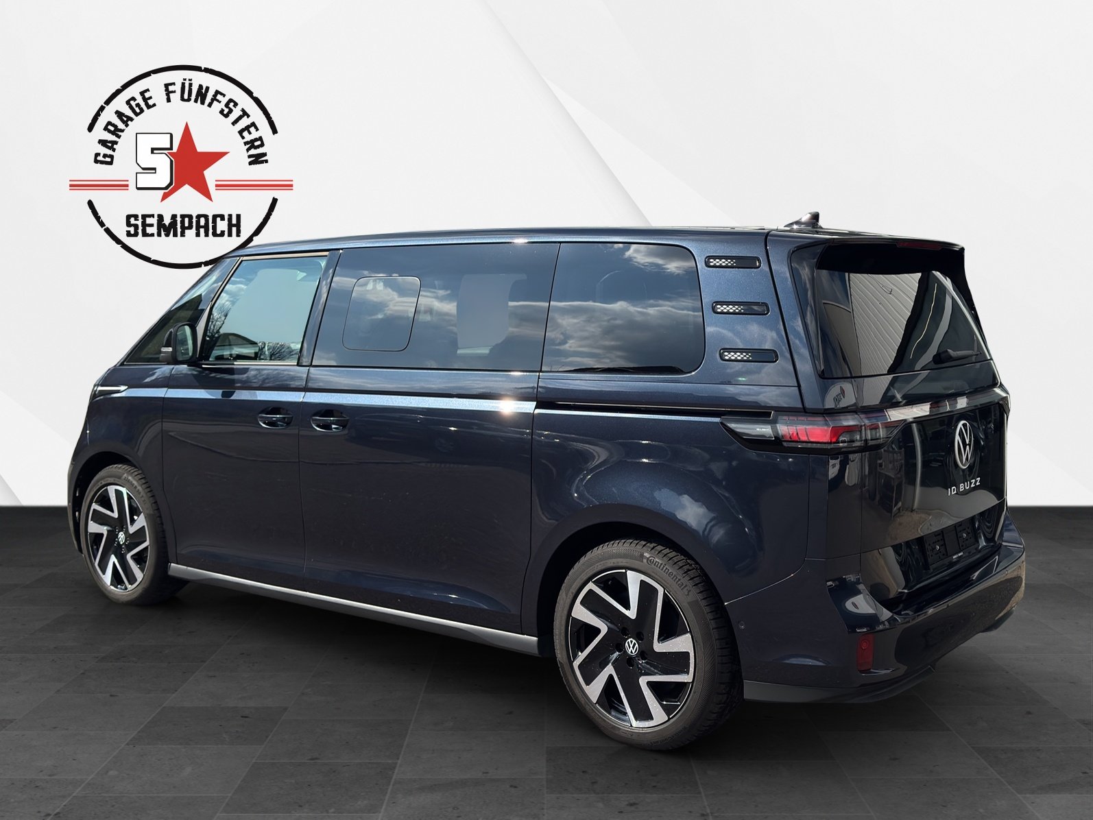 VW ID.Buzz LWB Pro, Elektro, Occasion / Gebraucht, Automatik - 4