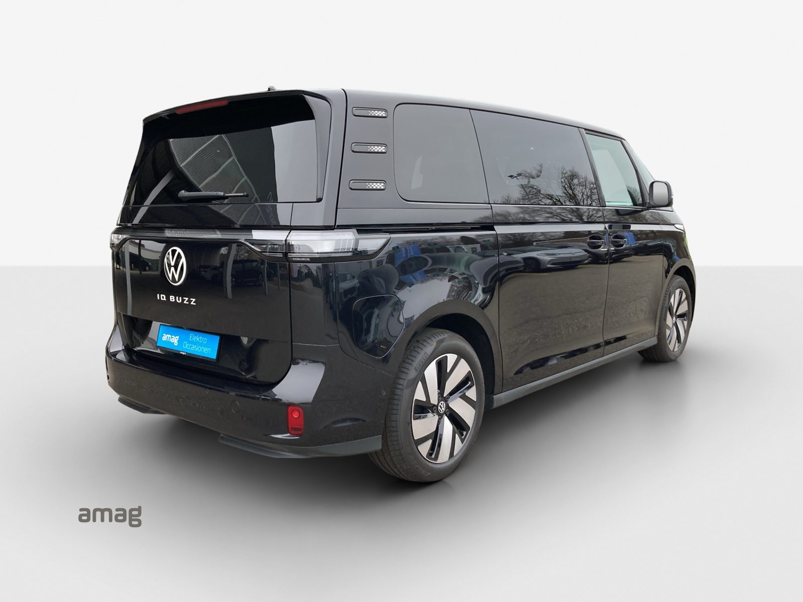 VW ID. Buzz Pro Energy LWB, Electric, Second hand / Used, Automatic - 6