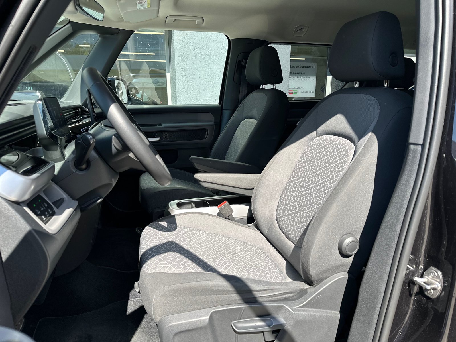 VW ID.Buzz NWB Pro, Electric, Second hand / Used, Automatic - 5