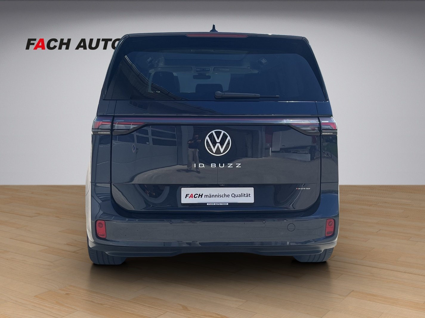 VW ID.Buzz Bus LWB 91kWh Pro, Electric, Second hand / Used, Automatic - 5