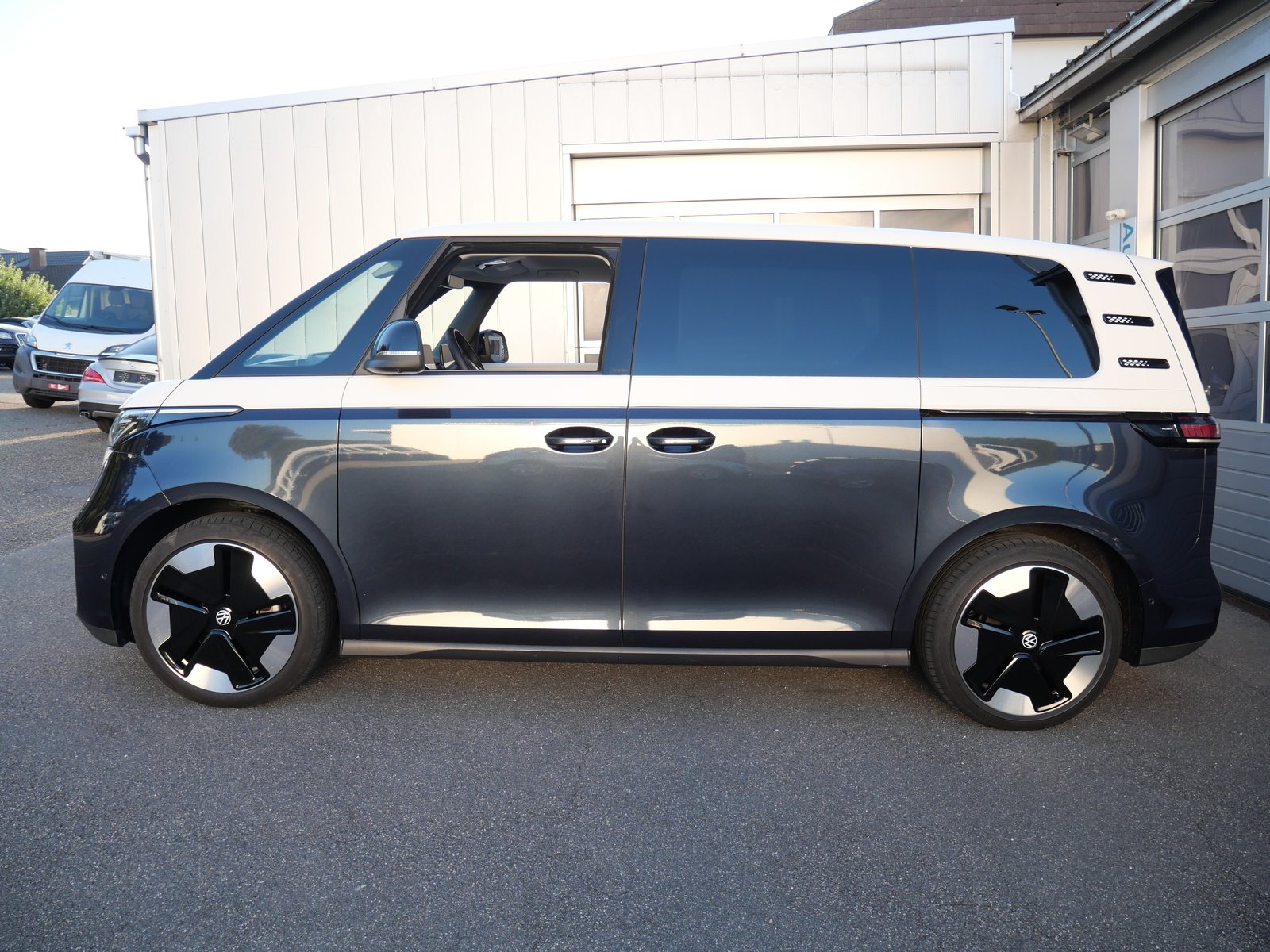 VW ID.Buzz NWB Pro *CH-Auto, Vollausstattung*, Elektro, Occasion / Gebraucht, Automatik - 3