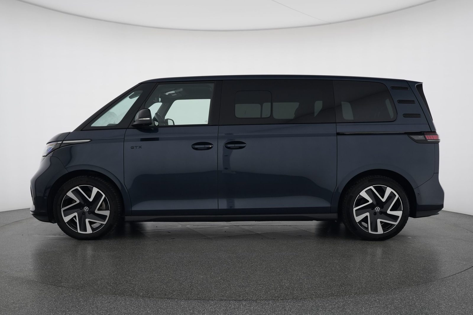 VW ID. Buzz GTX LWB, Elektro, Occasion / Gebraucht, Automatik - 3