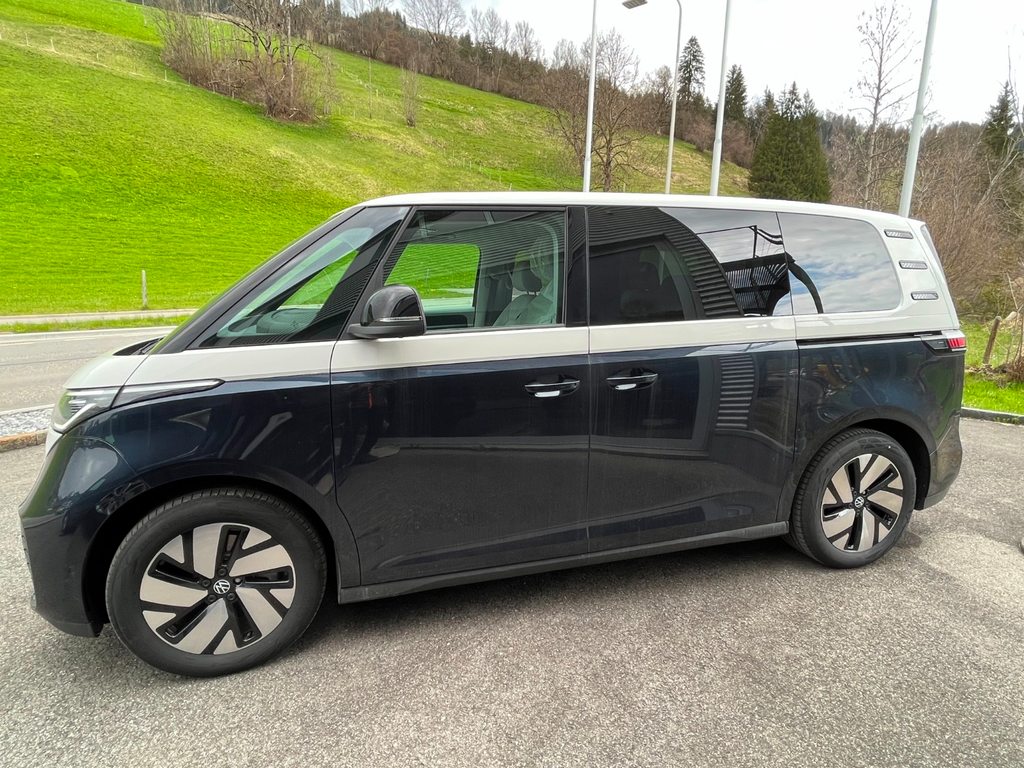 VW ID.Buzz Bus 77kWh Pro, Electric, Ex-demonstrator, Automatic - 3
