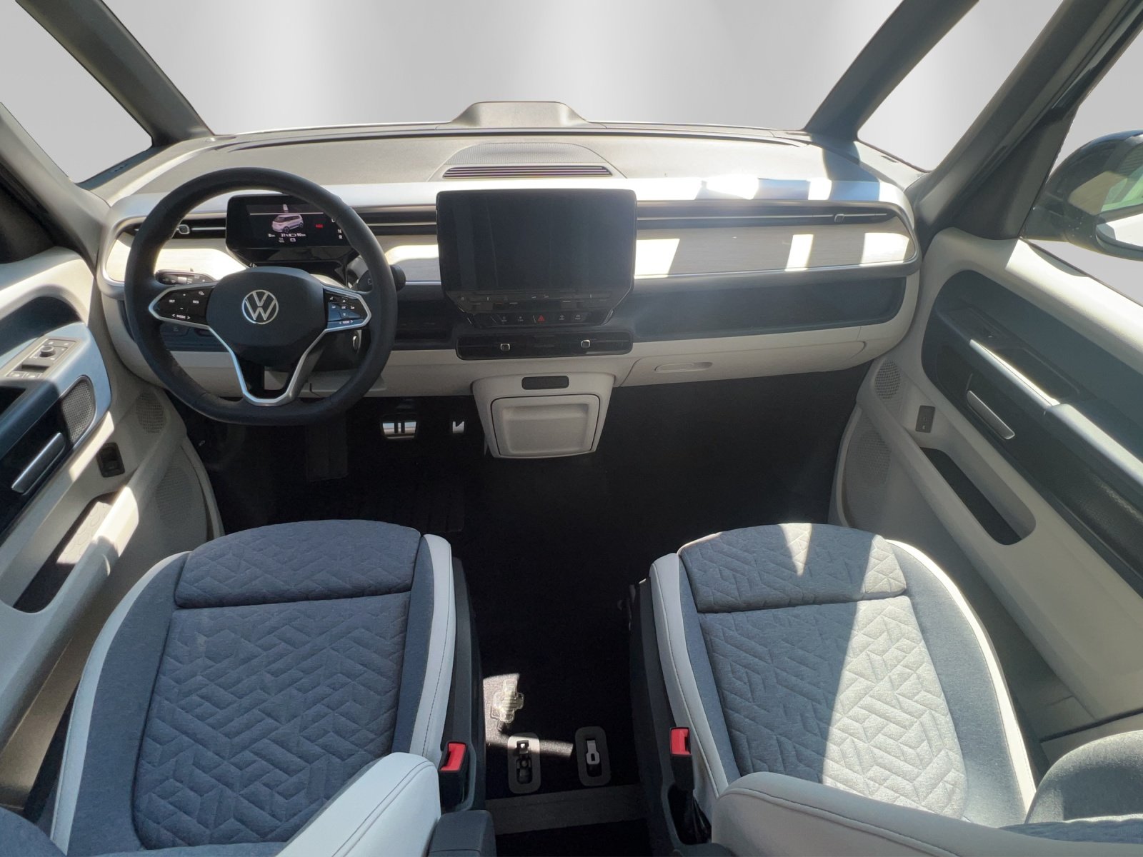 VW ID.Buzz NWB Pro, Electric, Ex-demonstrator, Automatic - 5