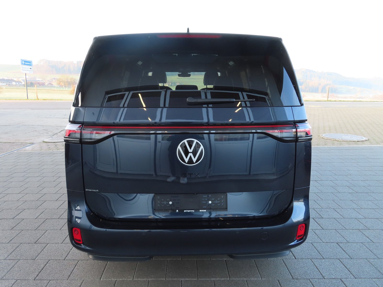 VW ID.Buzz LWB GTX 4 Motion, Elektro, Vorführwagen, Automatik - 6
