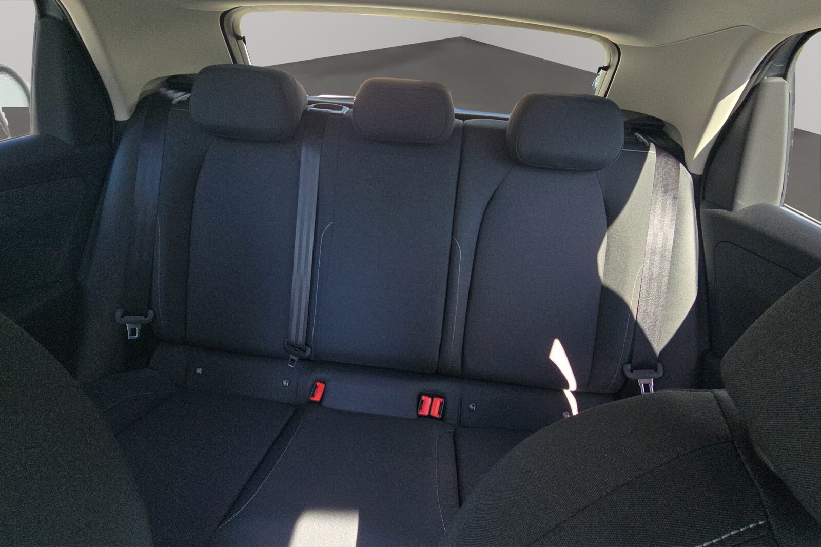 VW ID.Polo Life ED One, Electric, New car, Automatic - 6
