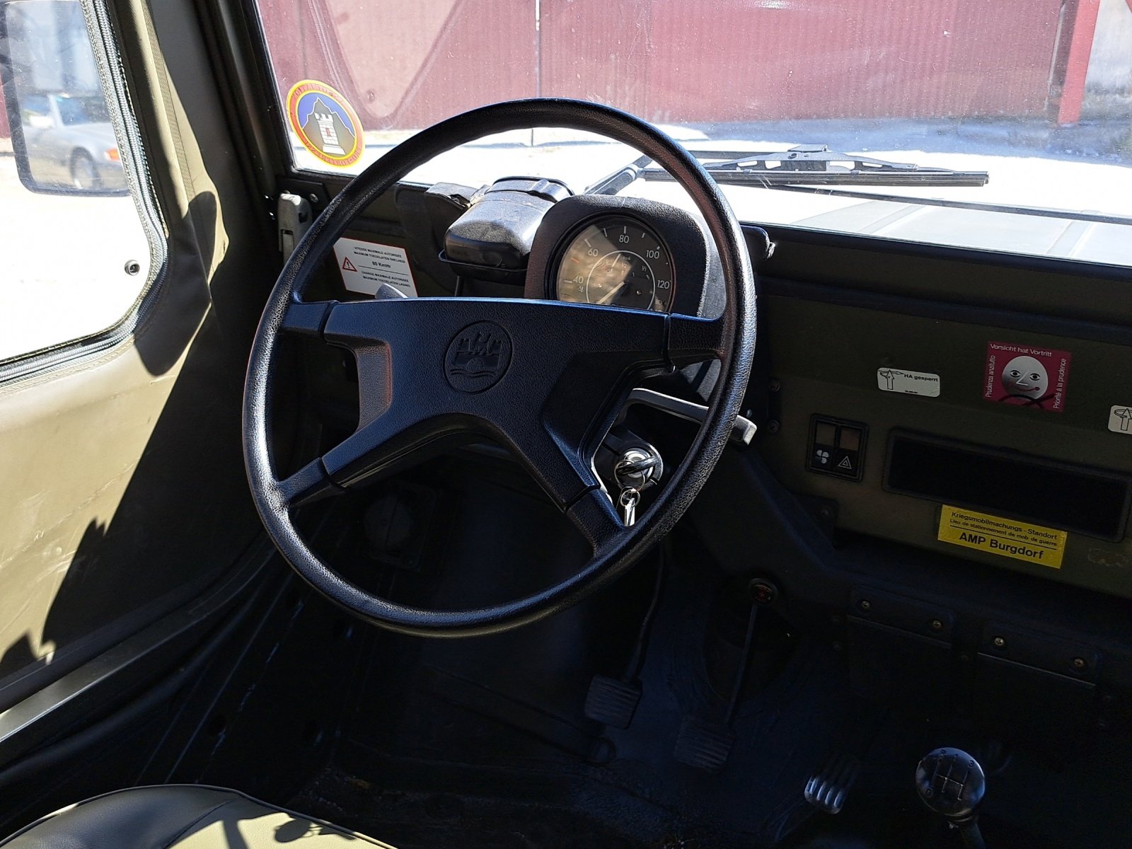 VW Iltis 4x4, Essence, Occasion / Utilisé, Manuelle - 6