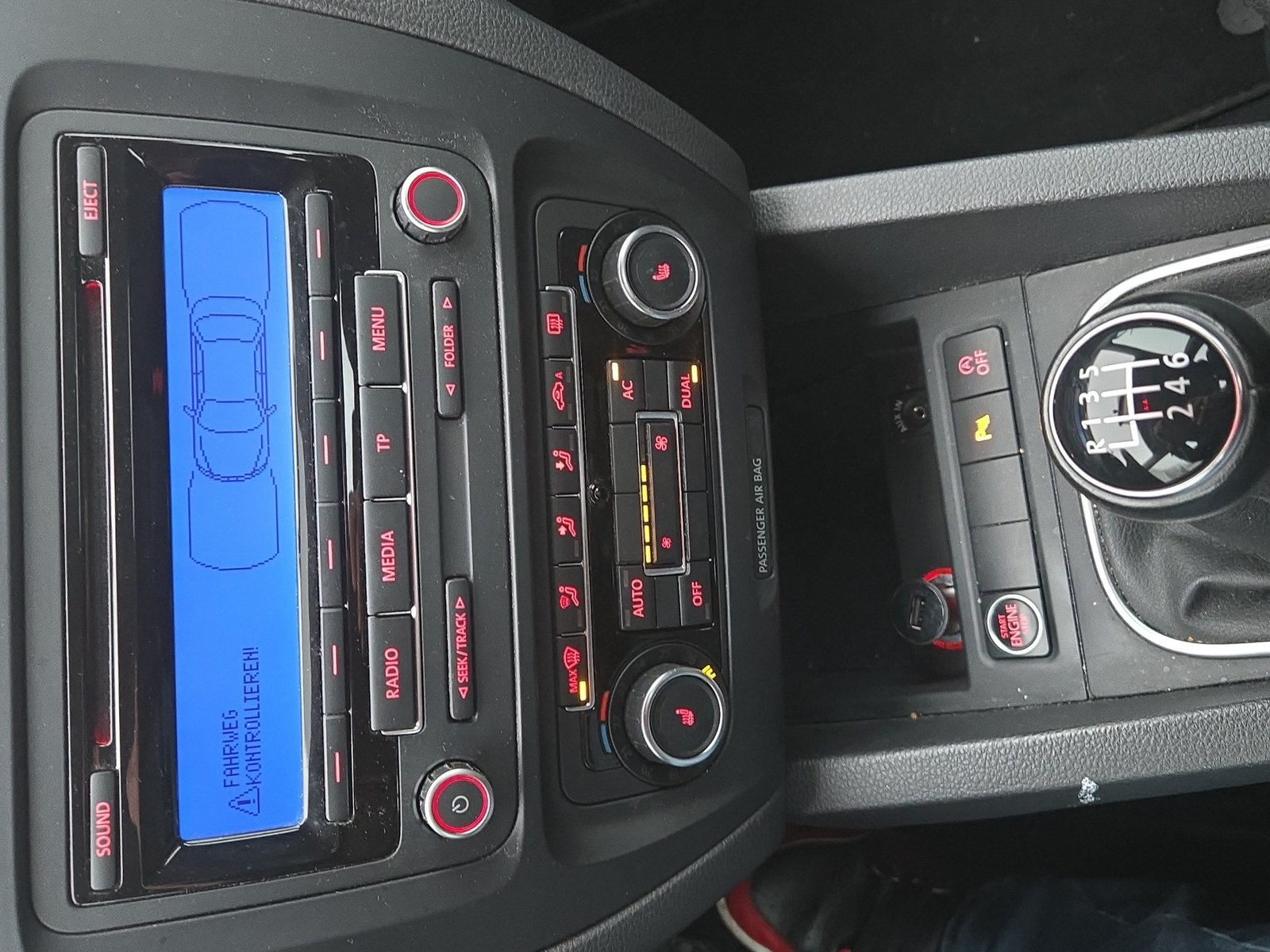 VW Jetta 1.2 TSI BlueMotion Technology Comfortline, Benzin, Occasion / Gebraucht, Handschaltung - 4