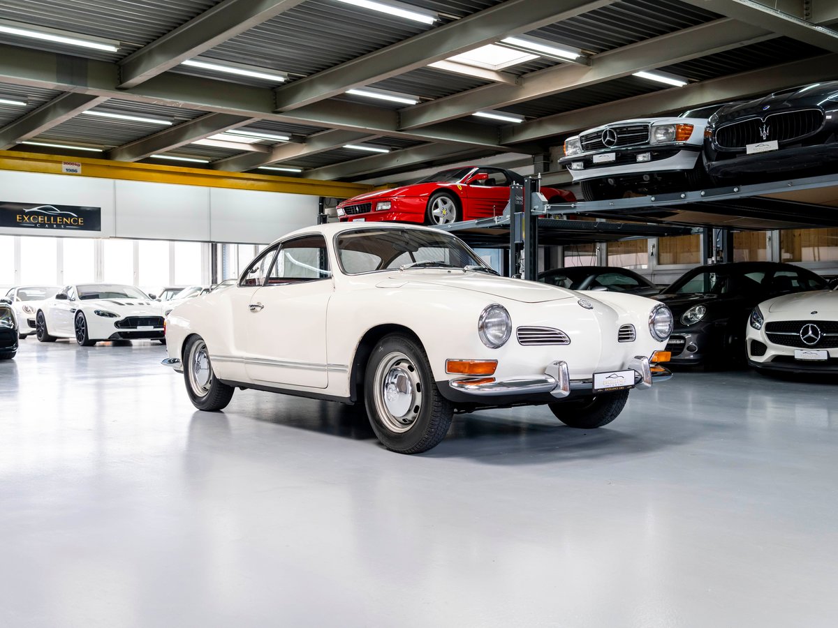 VW Karmann-Ghia 14