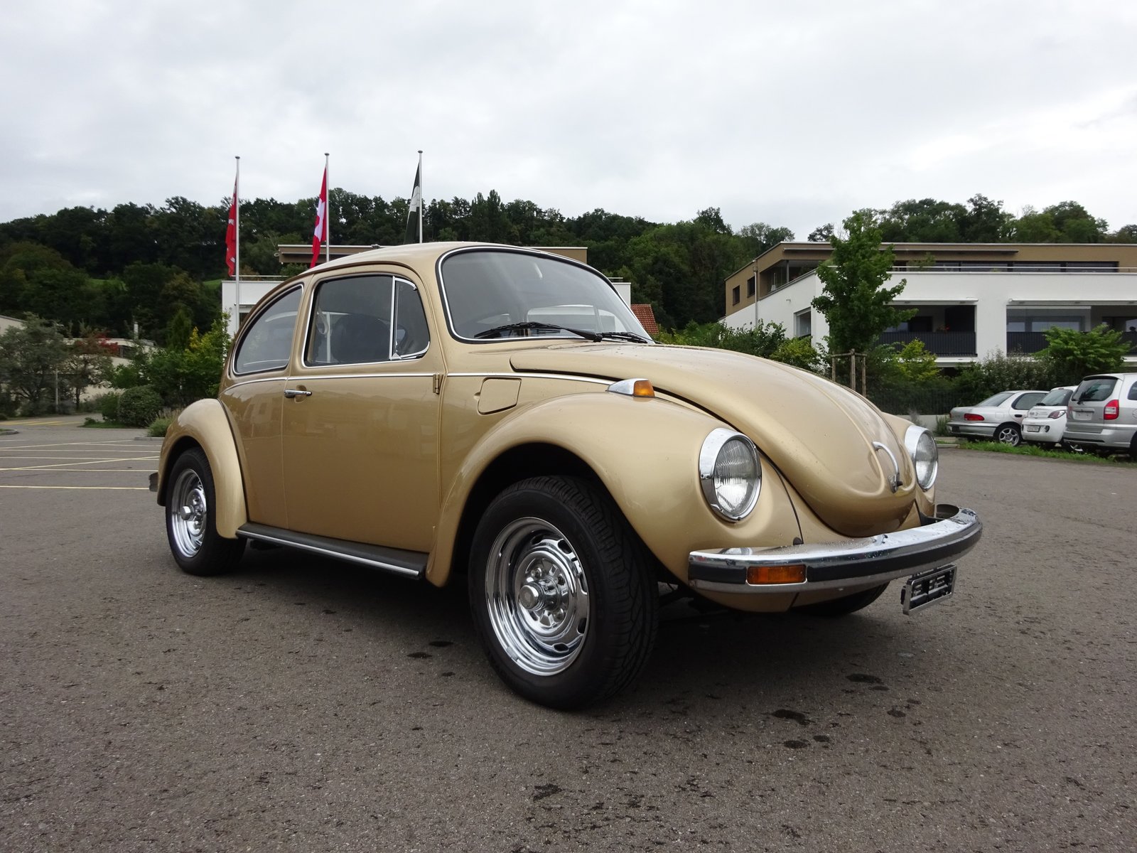 VW 13-1303, Essence, Occasion / Utilisé, Manuelle - 2
