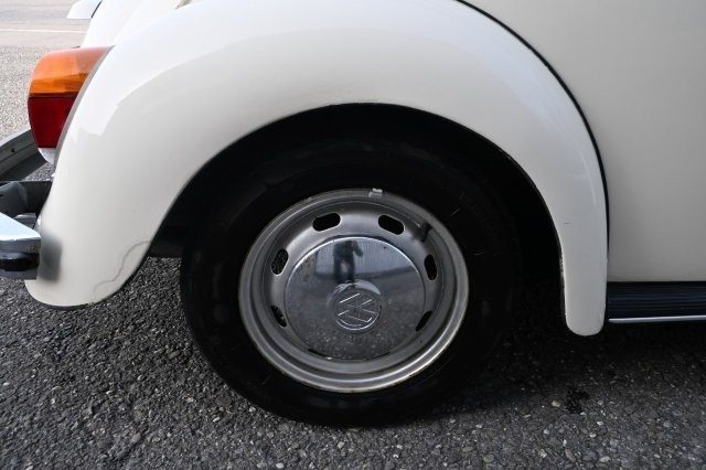 VW 1303, Petrol, Classic, Manual - 5