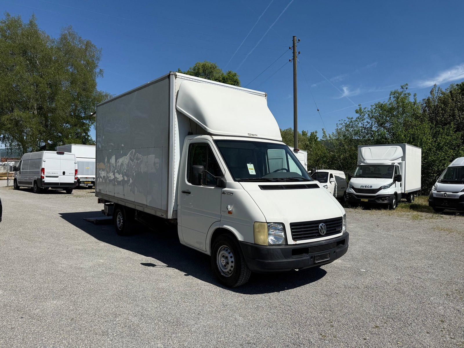 VW LT 35 2.5 TDI Koffer mit Hebebühne, Diesel, Occasion / Utilisé, Manuelle - 2