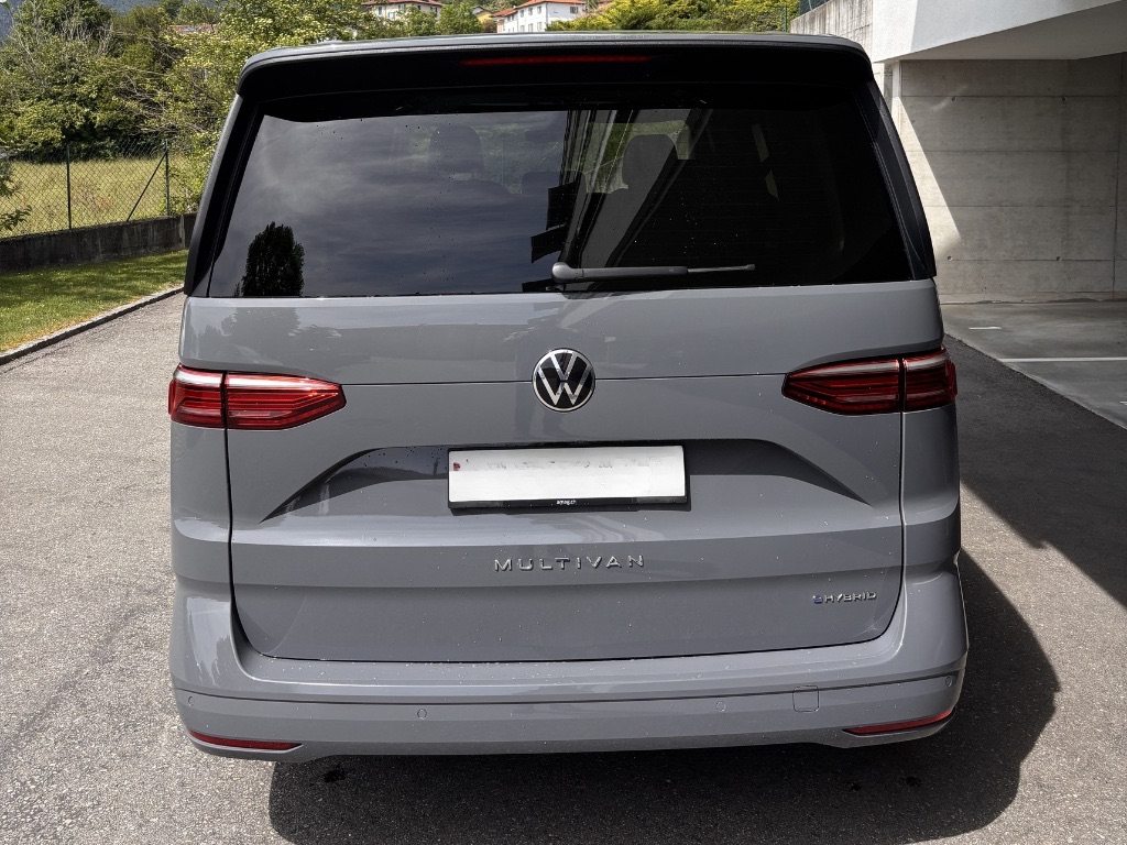 VW MULTIVAN 1.4 eHybrid Liberty DSG, Plug-in-Hybrid Petrol/Electric, Second hand / Used, Automatic - 4