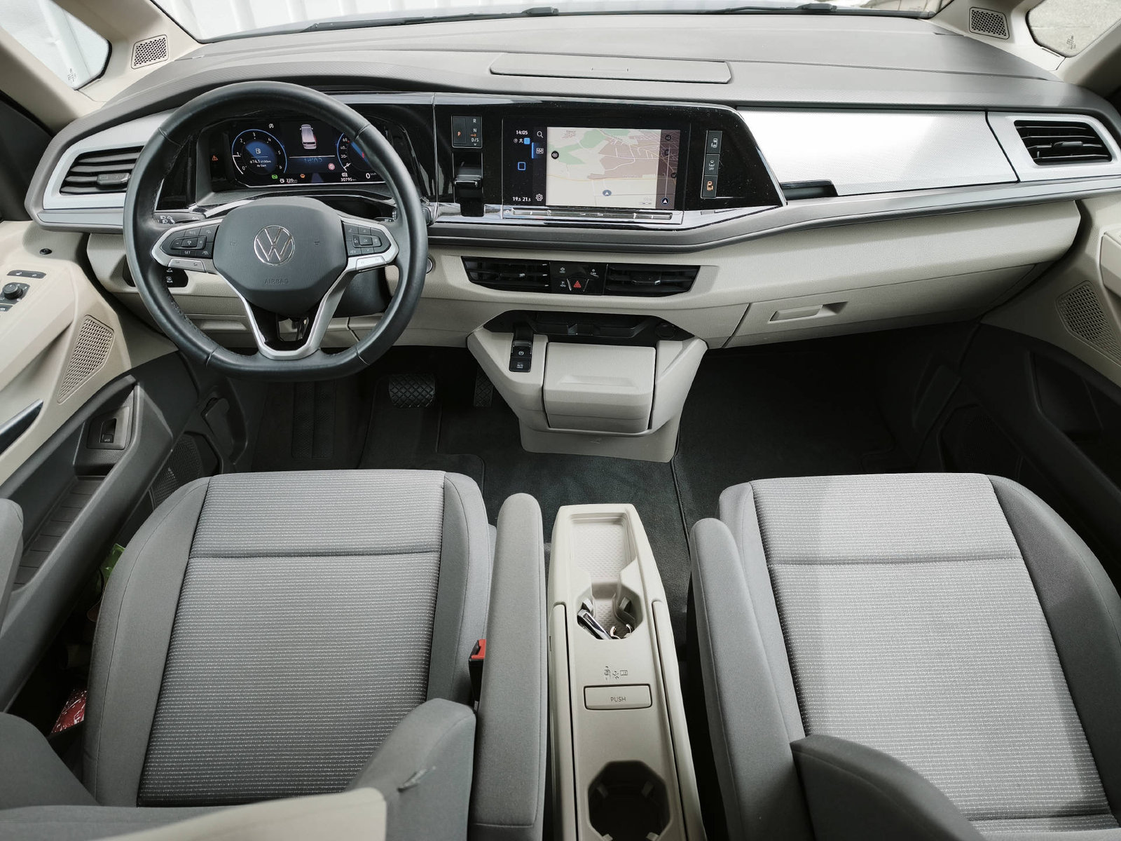 VW Multivan kurz 2.0 TDI DSG, Diesel, Occasioni / Usate, Automatico - 7
