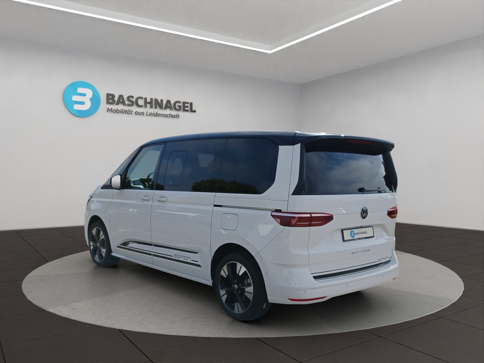 VW T 7 Multivan Life Edition 2.0 TSI DSG, Benzina, Auto nuove, Automatico - 3