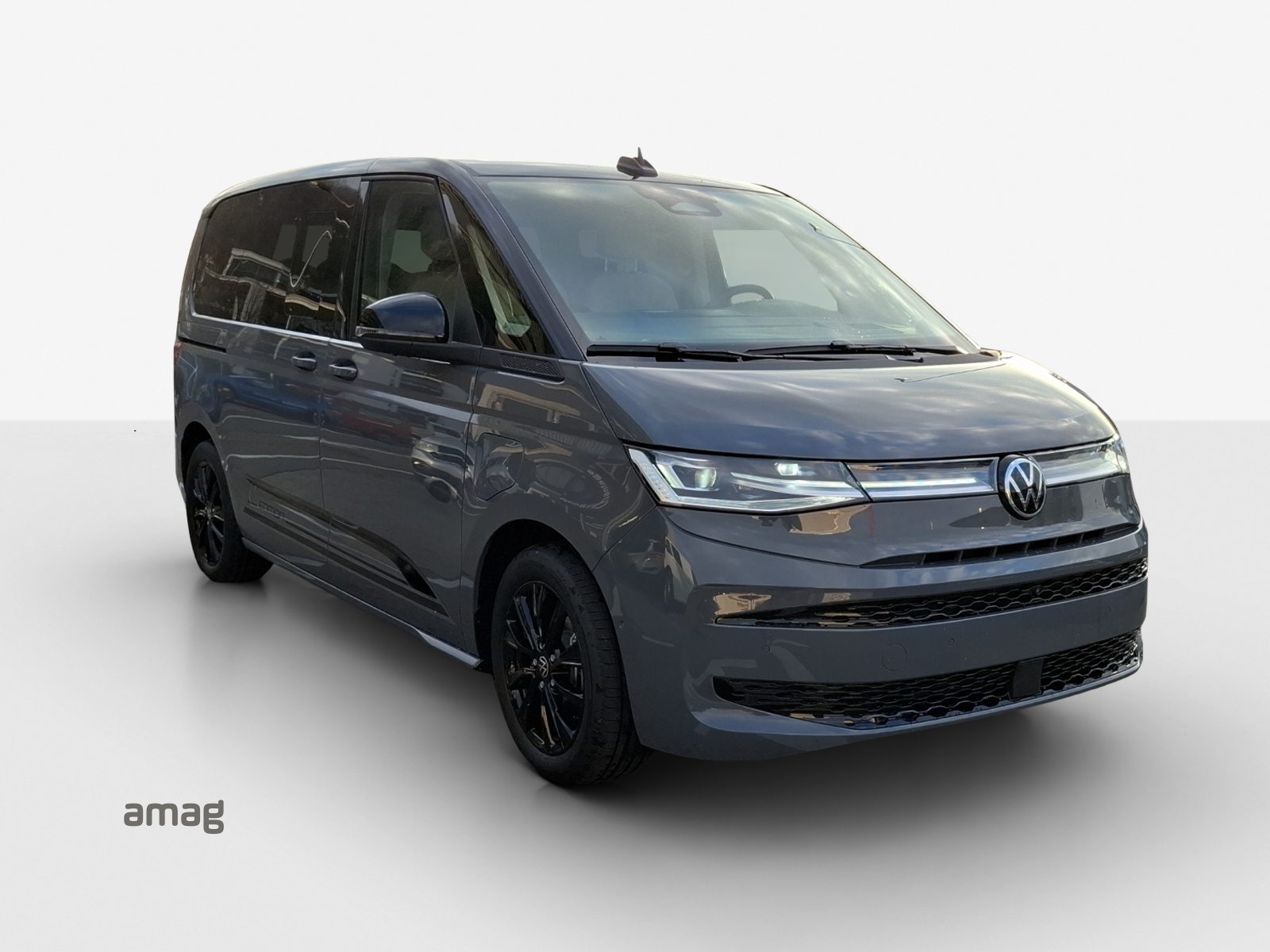 VW Multivan Life Edition kurz, Full-Hybrid Petrol/Electric, New car, Automatic - 6