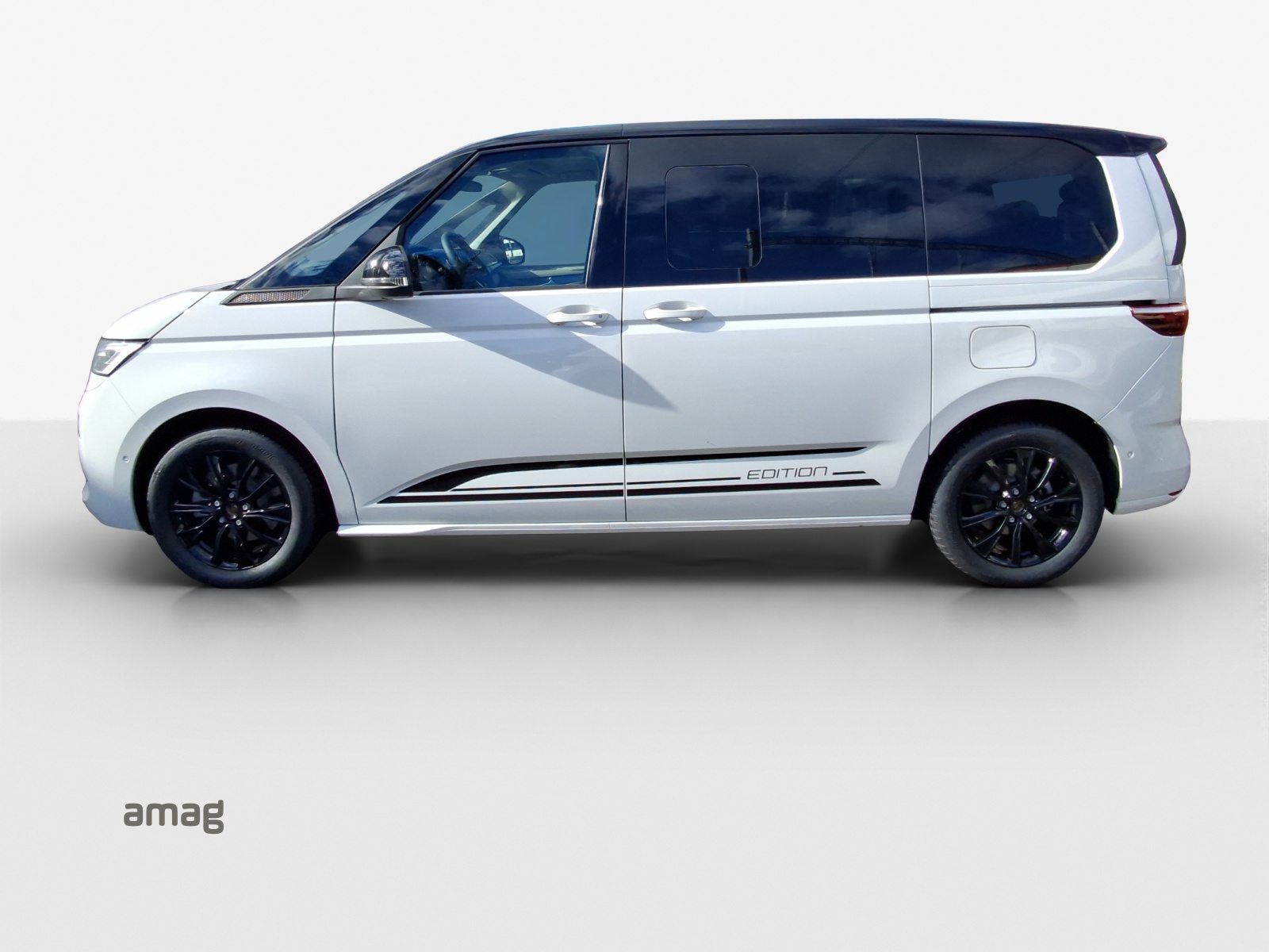 VW Multivan Life Edition kurz, Full-Hybrid Petrol/Electric, New car, Automatic - 2