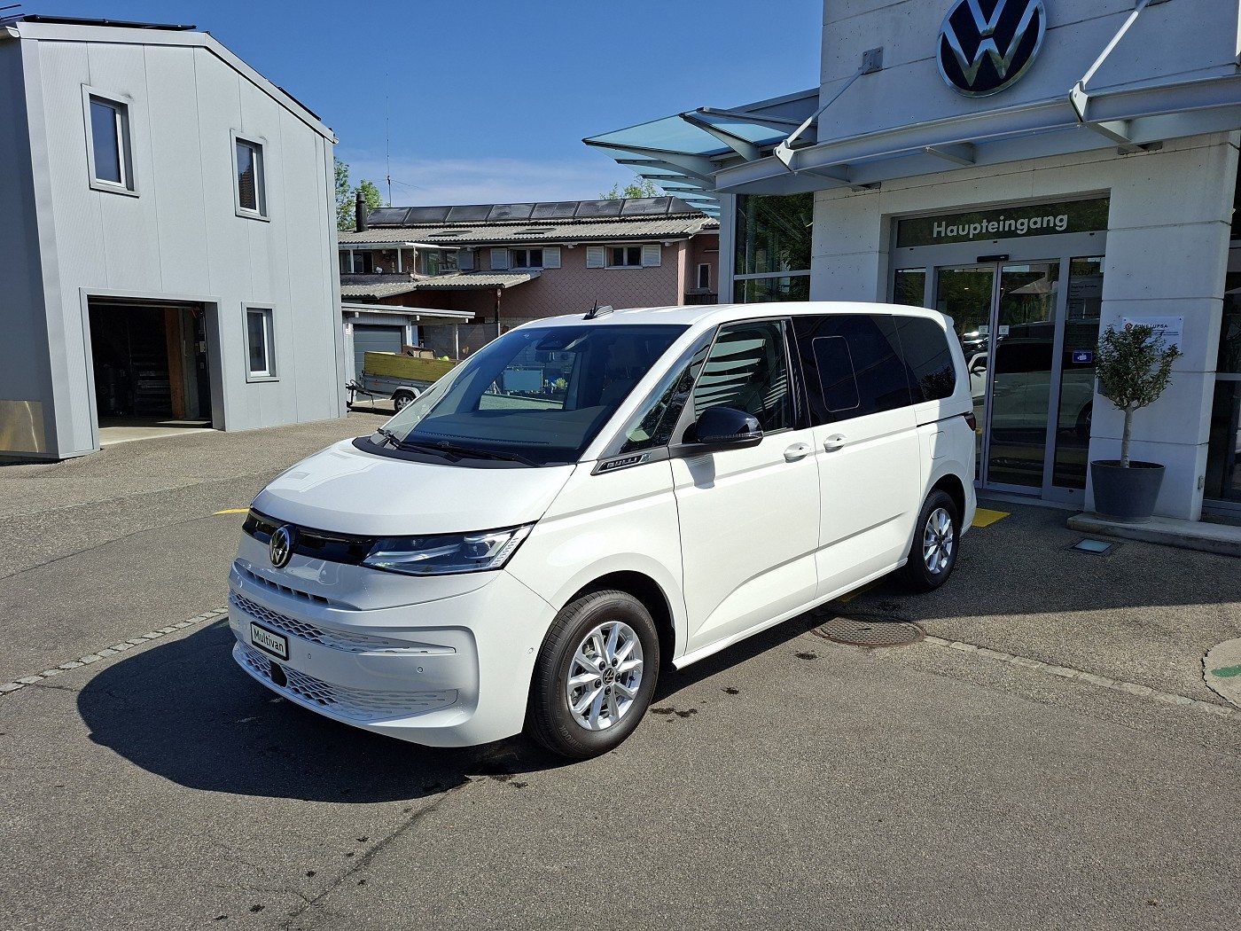 VW Multivan Liberty kurz, Diesel, New car, Automatic - 3