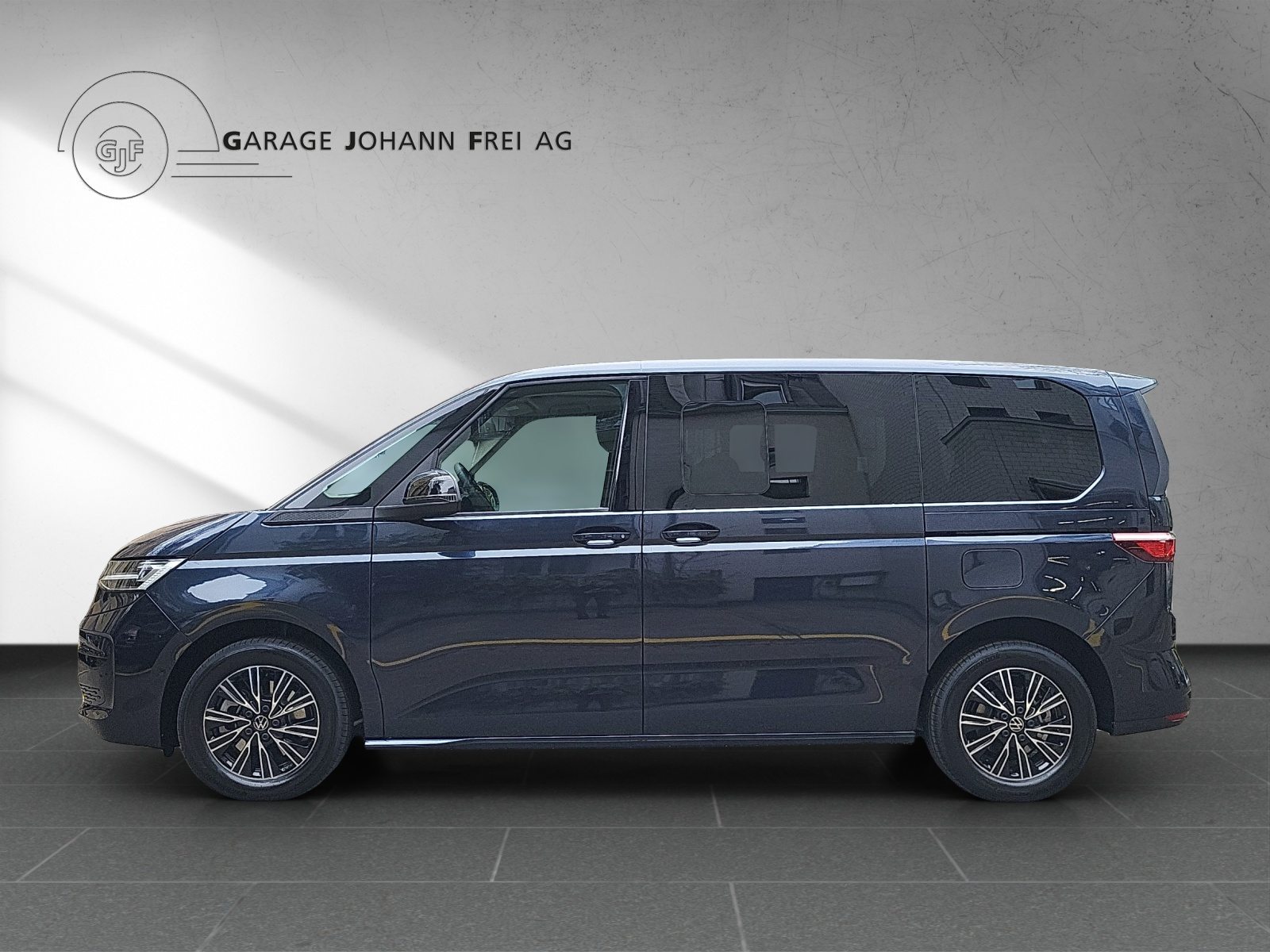VW Multivan Liberty kurz, Hybride Integrale Benzina/Elettrica, Auto nuove, Automatico - 2
