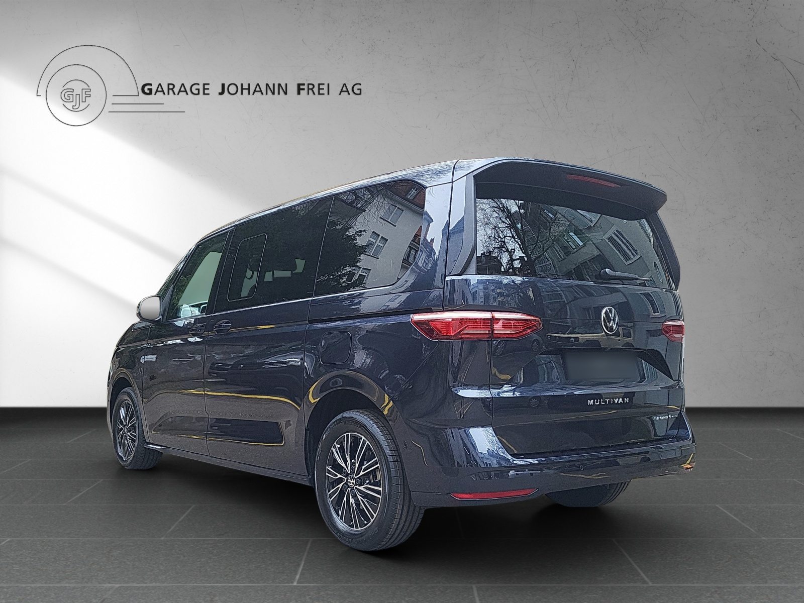 VW Multivan Liberty kurz, Hybride Integrale Benzina/Elettrica, Auto nuove, Automatico - 3