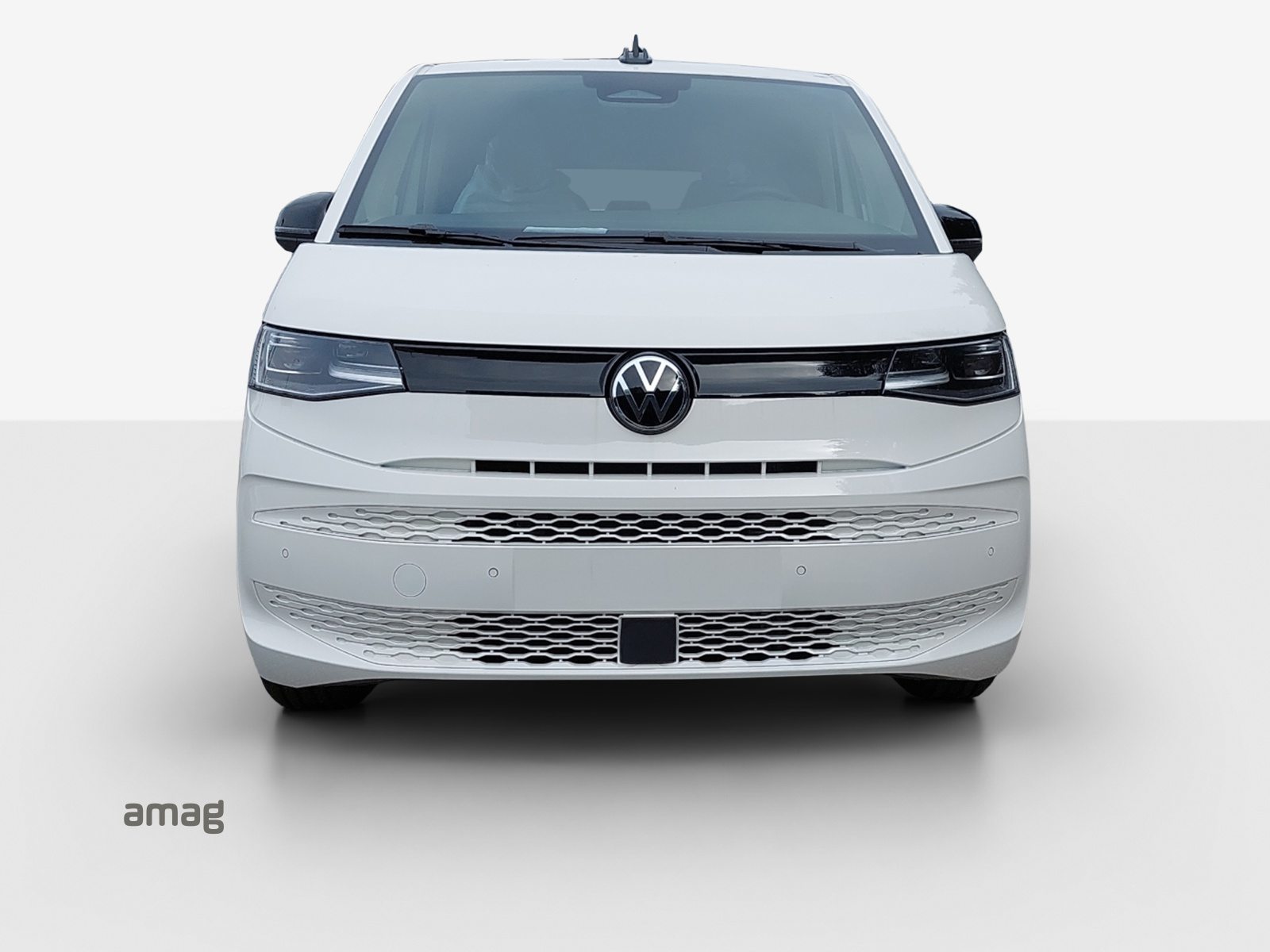 VW Multivan Liberty kurz, Voll-Hybrid Benzin/Elektro, Neuwagen, Automatik - 7