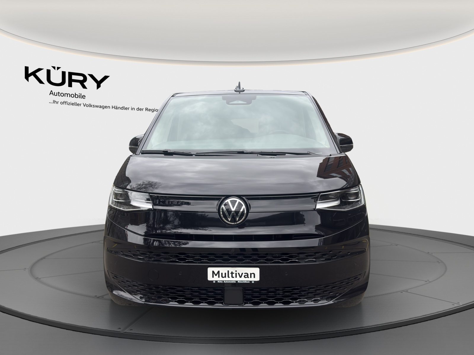 VW Multivan Liberty kurz, Petrol, New car, Automatic - 2