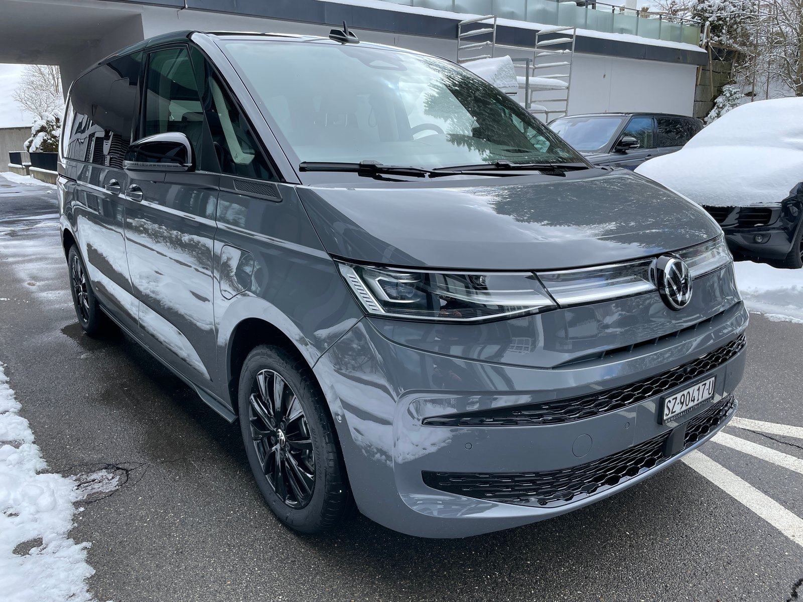 VW Multivan 1.5 eHybrid Life Edition 4Motion DSG, Plug-in-Hybrid Benzin/Elektro, Neuwagen, Automatik - 7