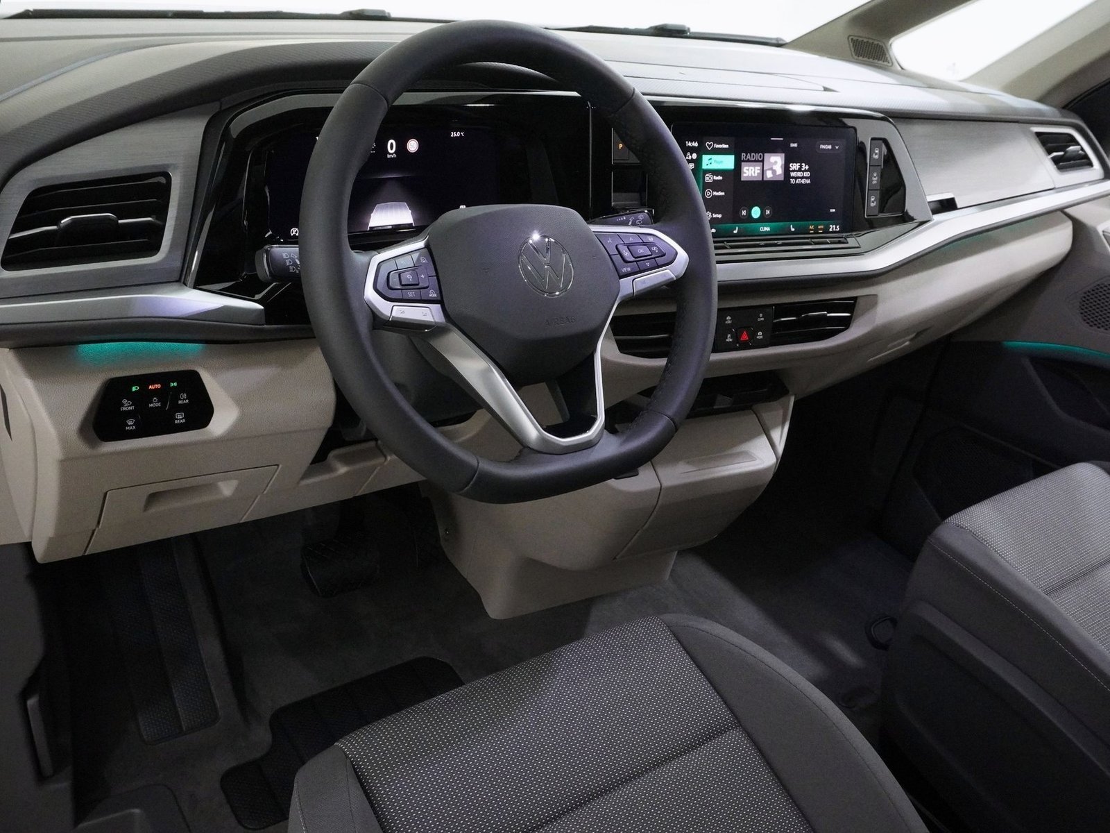 VW Multivan 1.5 TSI eHybrid Style DSG 4motion, Plug-in-Hybrid Benzina/Elettrica, Auto nuove, Automatico - 5