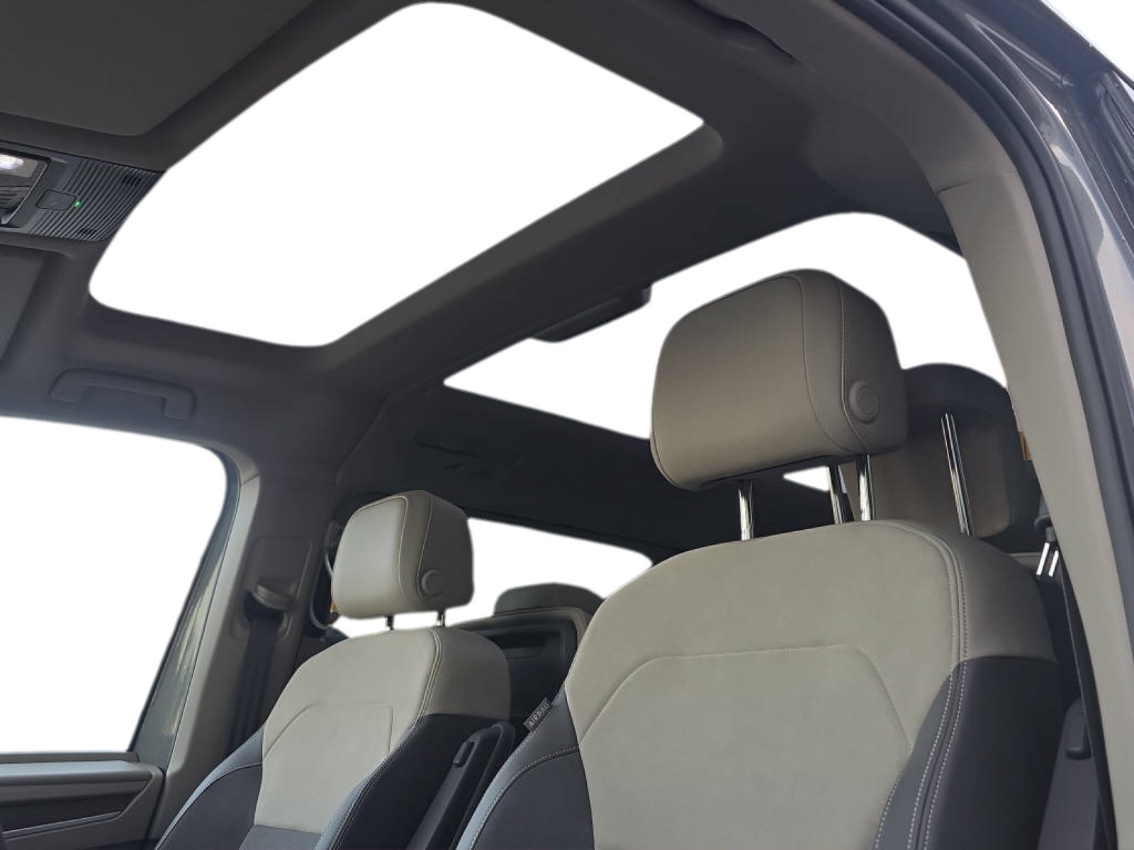 VW Multivan 1.5 eHybrid kurz Style 4Motion DSG, Plug-in-Hybrid Benzin/Elektro, Neuwagen, Automatik - 6
