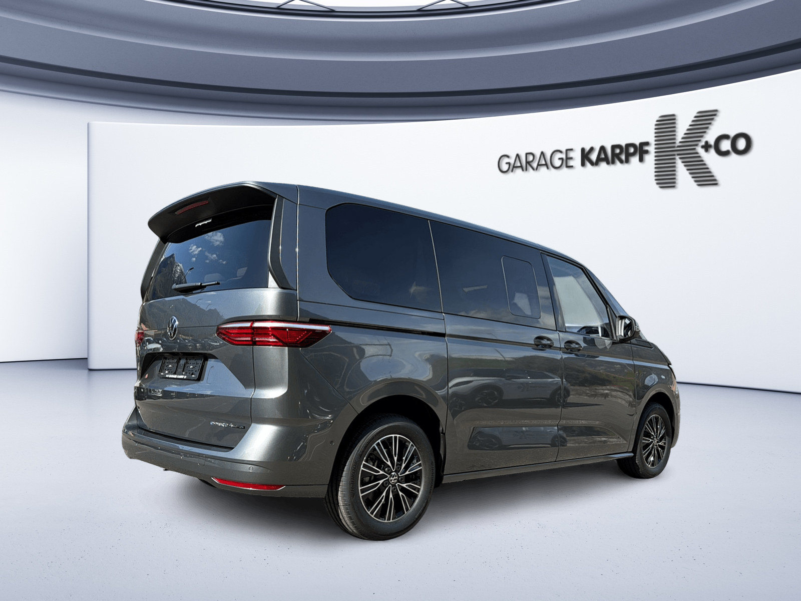 VW Multivan Liberty kurz, Full-Hybrid Petrol/Electric, New car, Automatic - 6