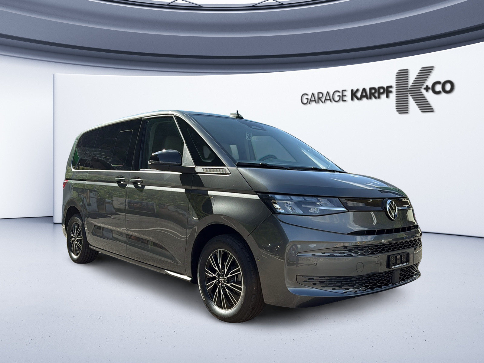 VW Multivan Liberty kurz, Full-Hybrid Petrol/Electric, New car, Automatic - 7