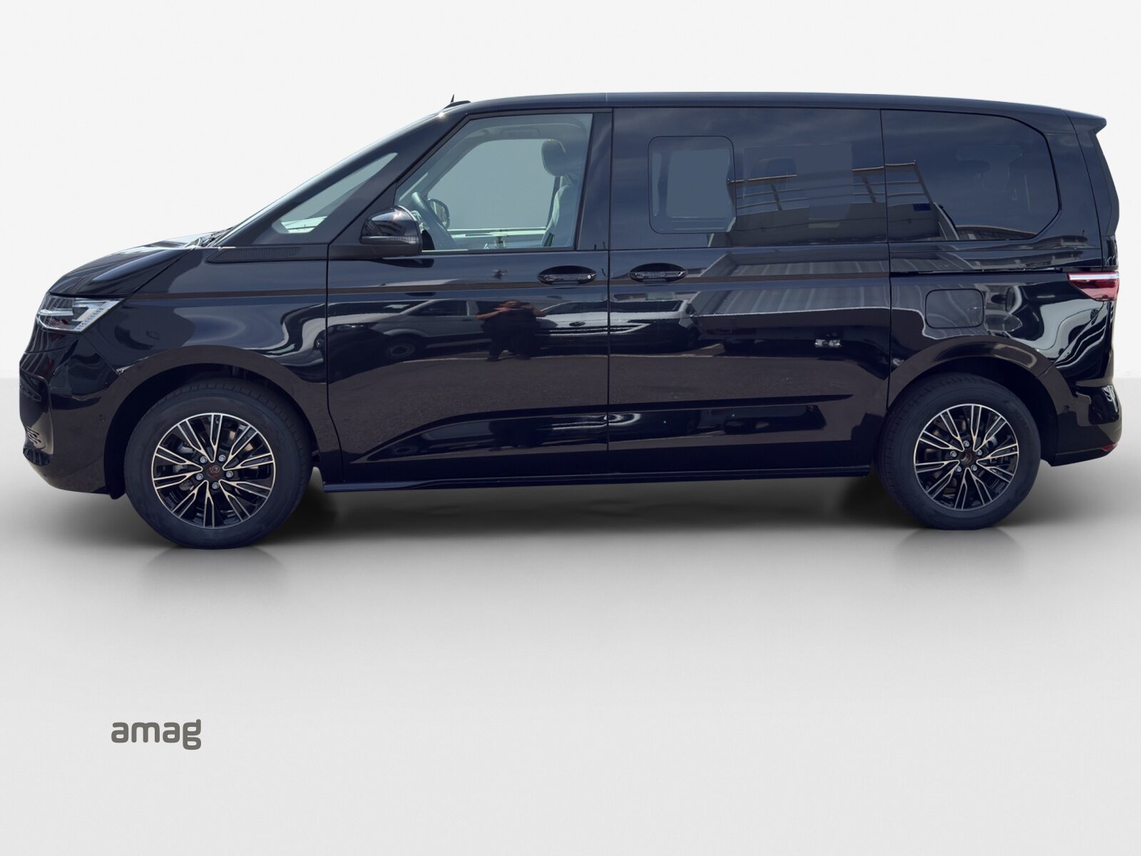 VW Multivan Liberty kurz, Diesel, New car, Automatic - 2
