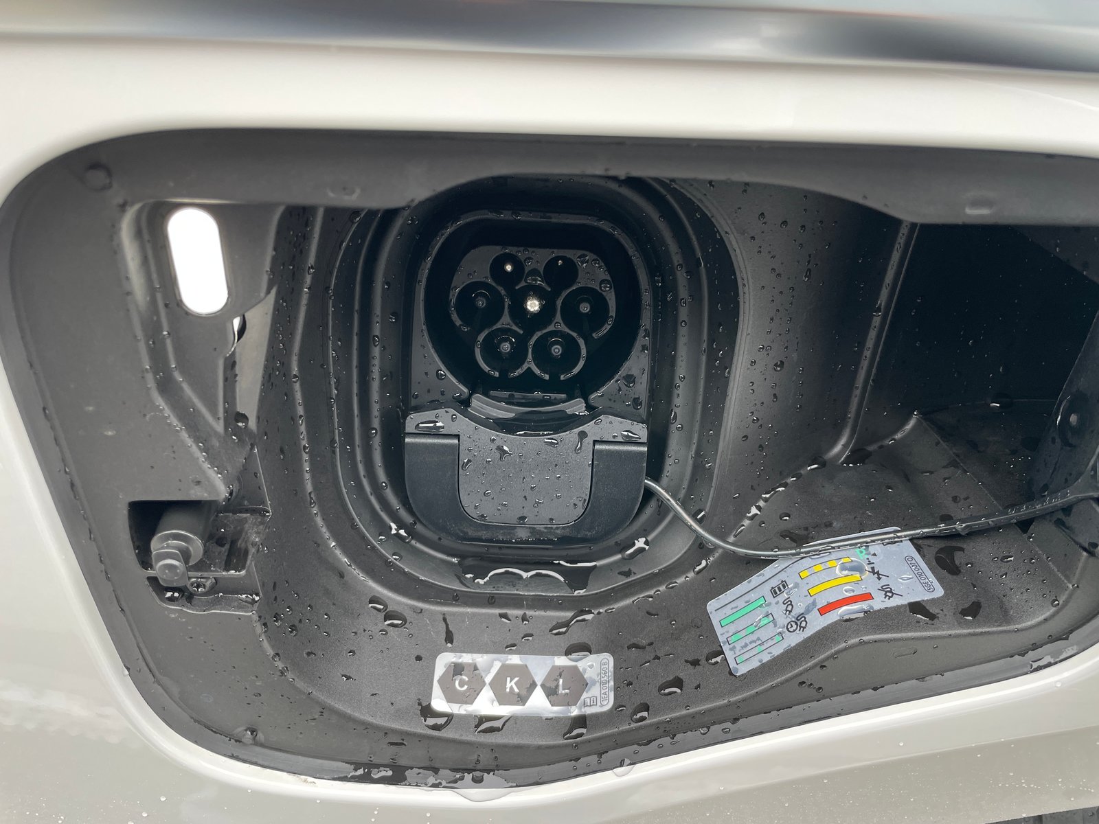 VW Multivan 1.5 eHybrid Style 4Motion DSG, Plug-in-Hybrid Petrol/Electric, New car, Automatic - 5