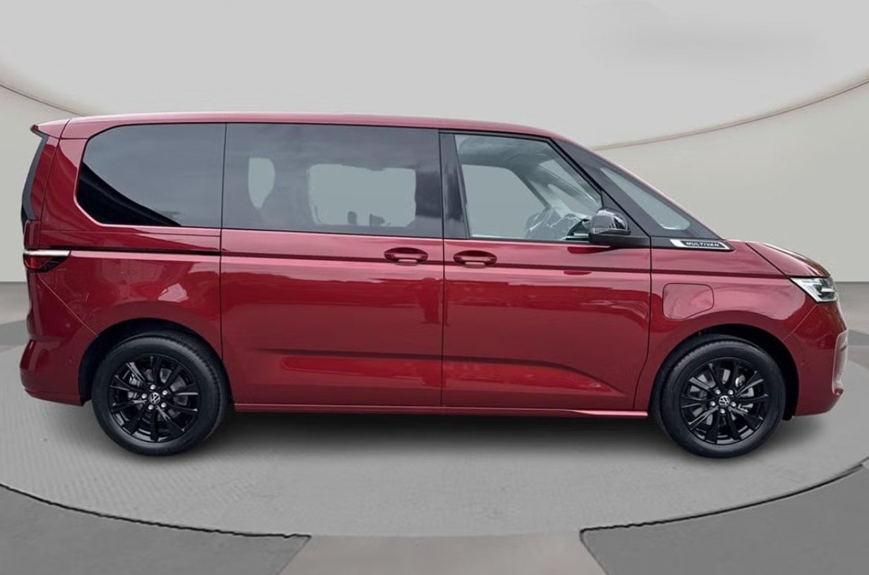 VW Multivan 1.5 eHybrid Life 4Motion DSG, Plug-in-Hybrid Benzina/Elettrica, Auto nuove, Automatico - 2