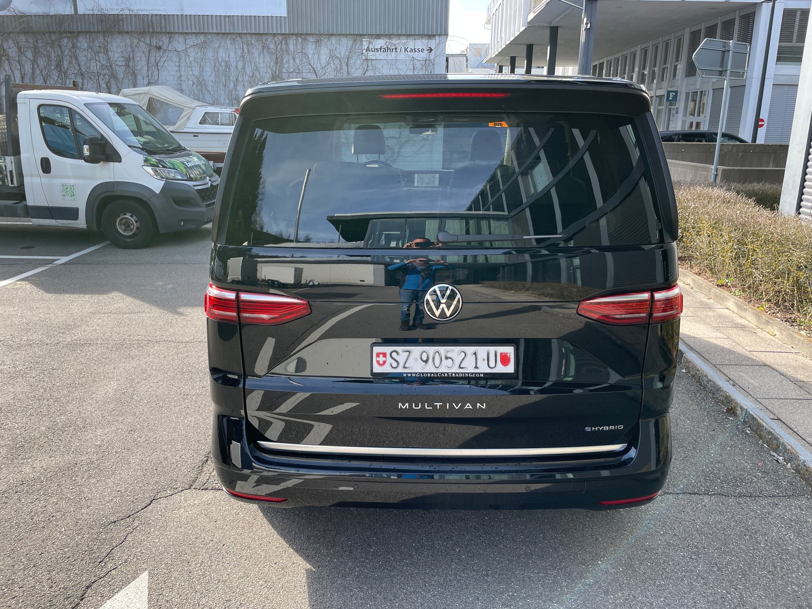 VW Multivan 1.4 eHybrid Style DSG - 6 Sitzer, Hybride Rechargeable Essence/Électricité, Voiture nouvelle, Automatique - 4