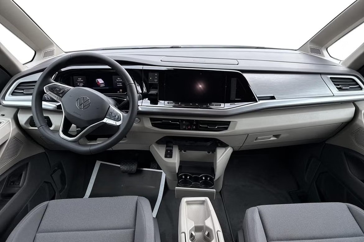VW Multivan 1.5 eHybrid Life 4Motion DSG, Plug-in-Hybrid Petrol/Electric, New car, Automatic - 6