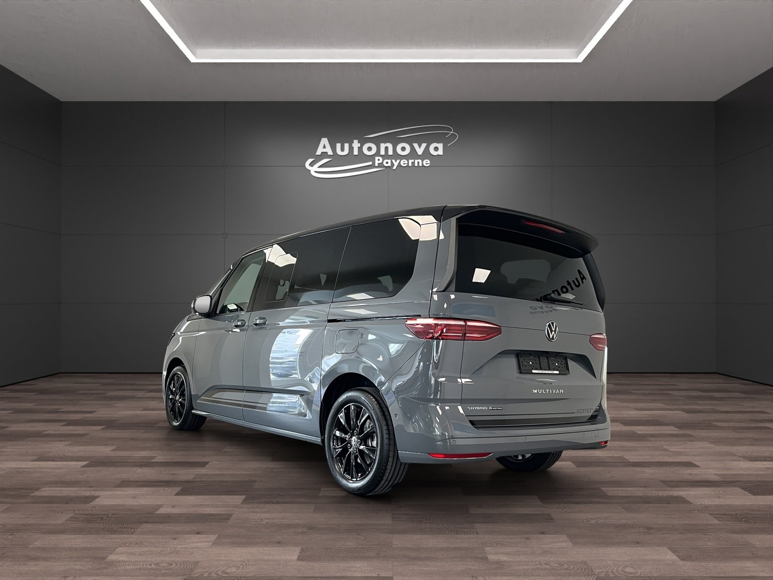 VW Multivan 1.5 eHybrid Life Edition 4Motion DSG, Hybride Rechargeable Essence/Électricité, Voiture nouvelle, Automatique - 4