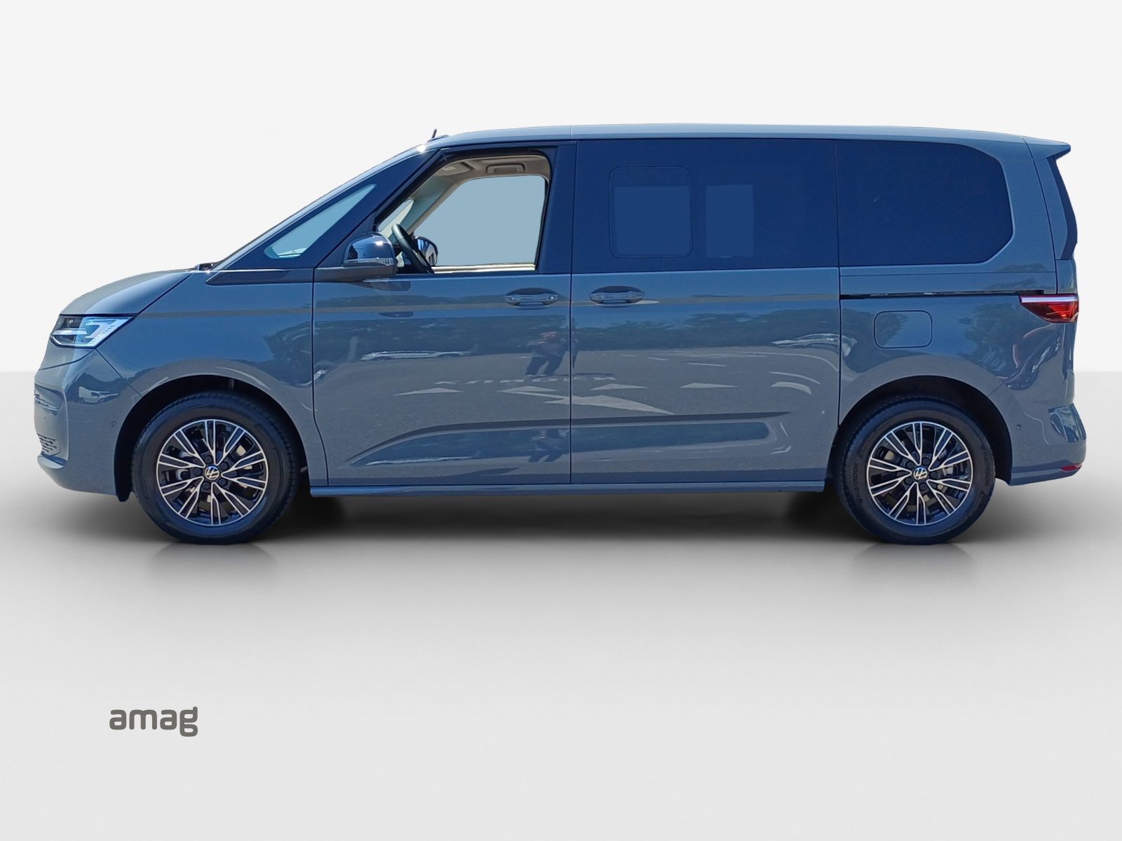 VW Multivan Liberty kurz, Diesel, New car, Automatic - 2