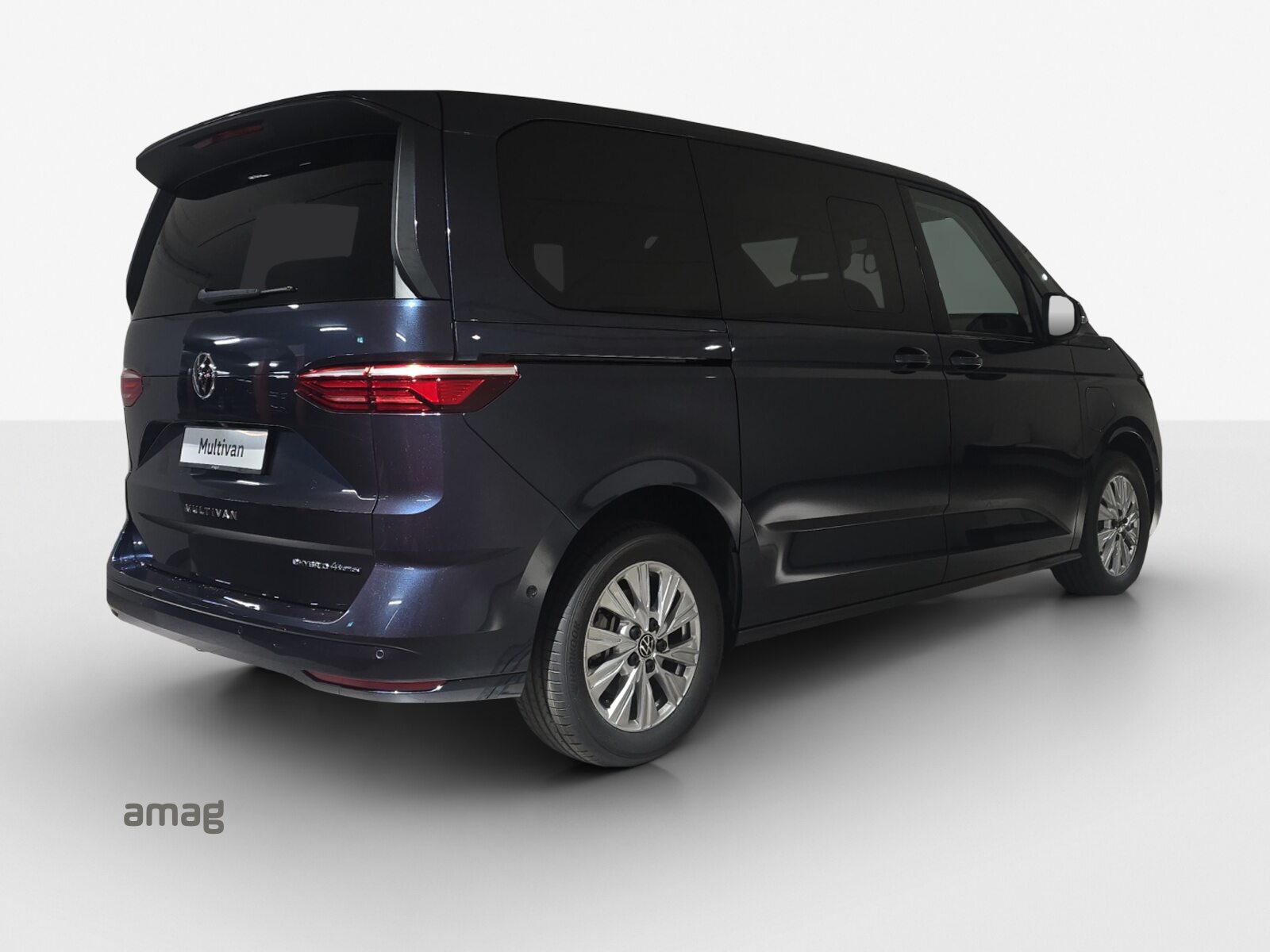 VW Multivan Liberty kurz, Voll-Hybrid Benzin/Elektro, Neuwagen, Automatik - 5
