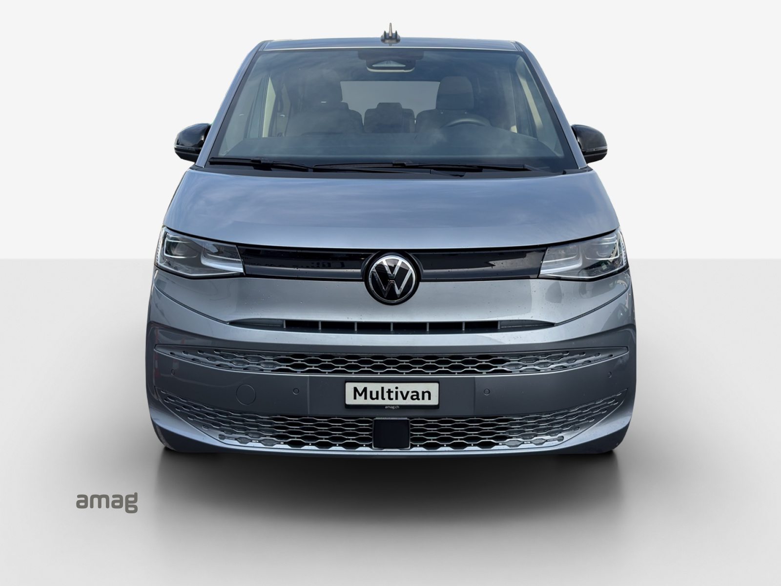 VW Multivan Liberty kurz, Full-Hybrid Petrol/Electric, New car, Automatic - 7