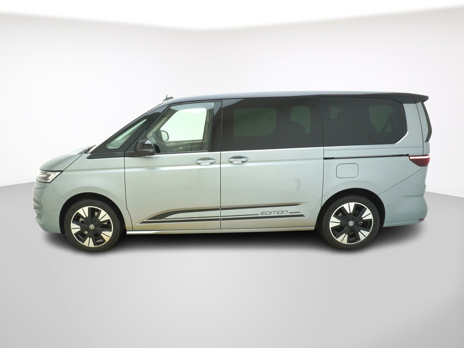 VW Multivan lang 1.5 TSI eHybrid Life Edition 4Motion DSG, Plug-in-Hybrid Petrol/Electric, New car, Automatic - 2